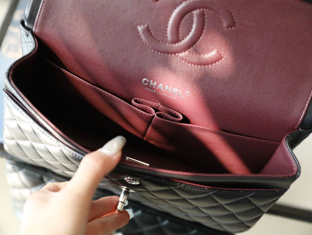 timeless classic Flap bag silver hardware