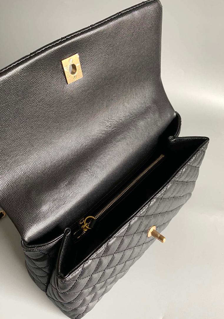 medium flap Bag black With Coco Handle