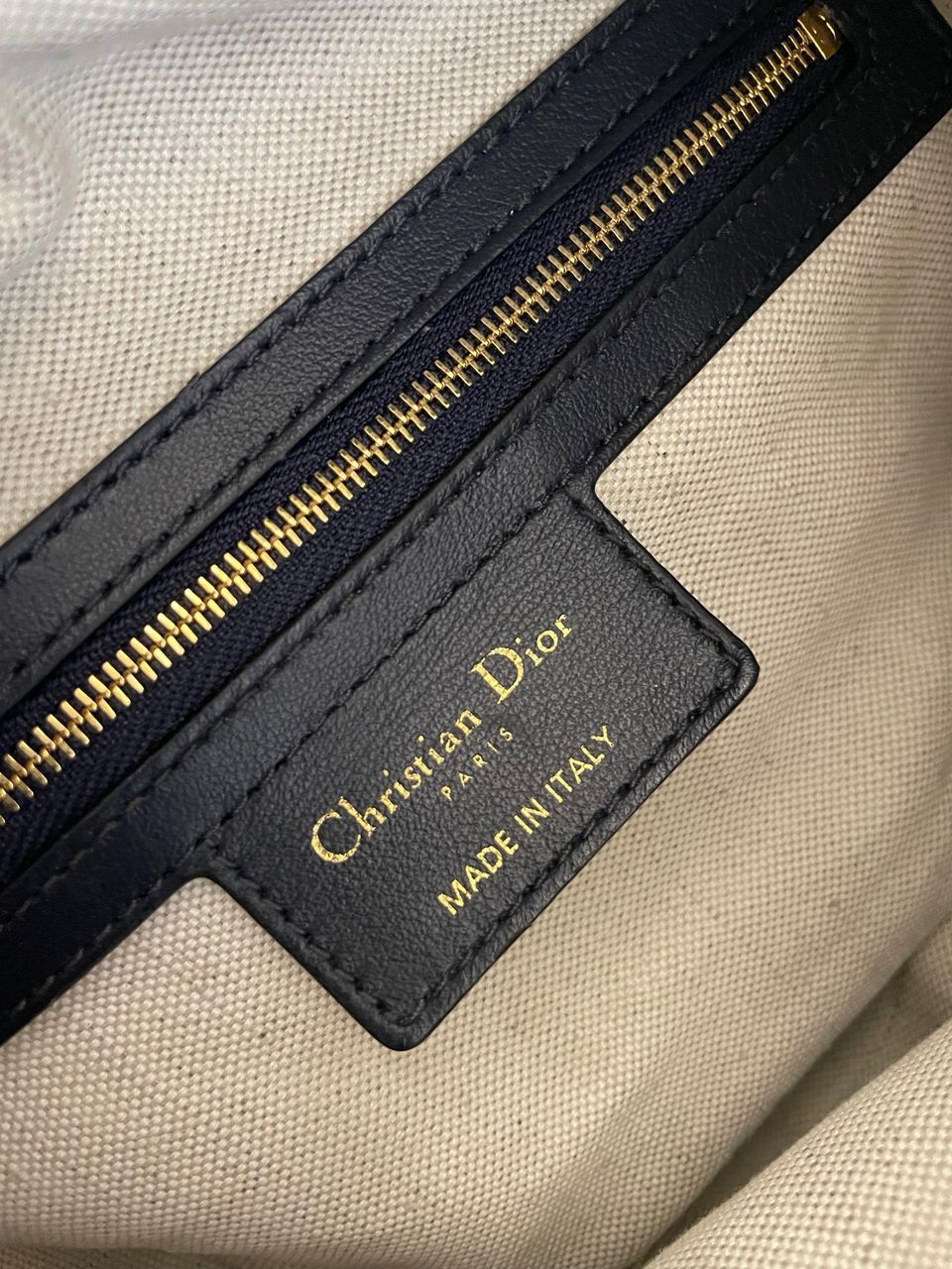 Small D-Journey Bag