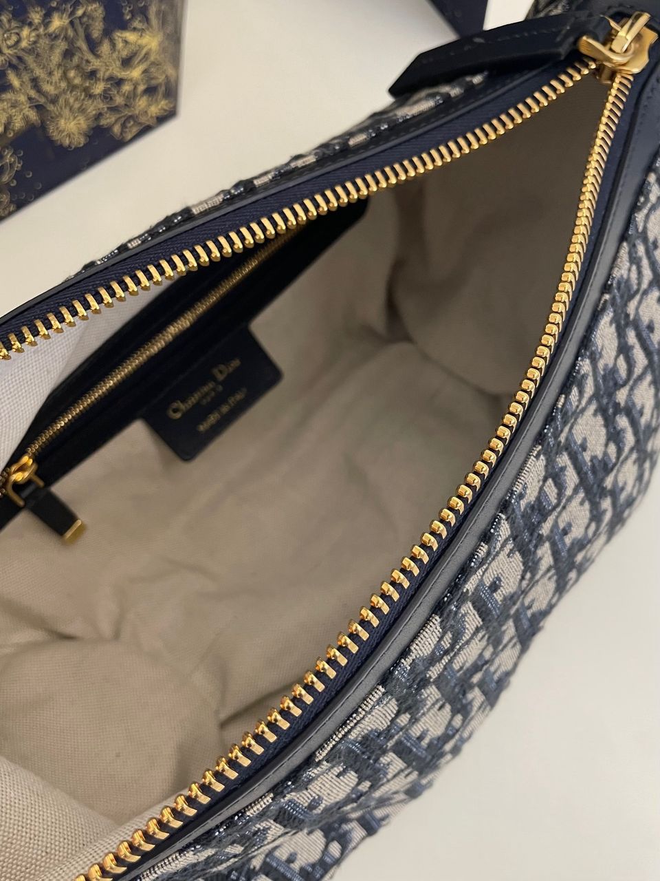 Small D-Journey Bag