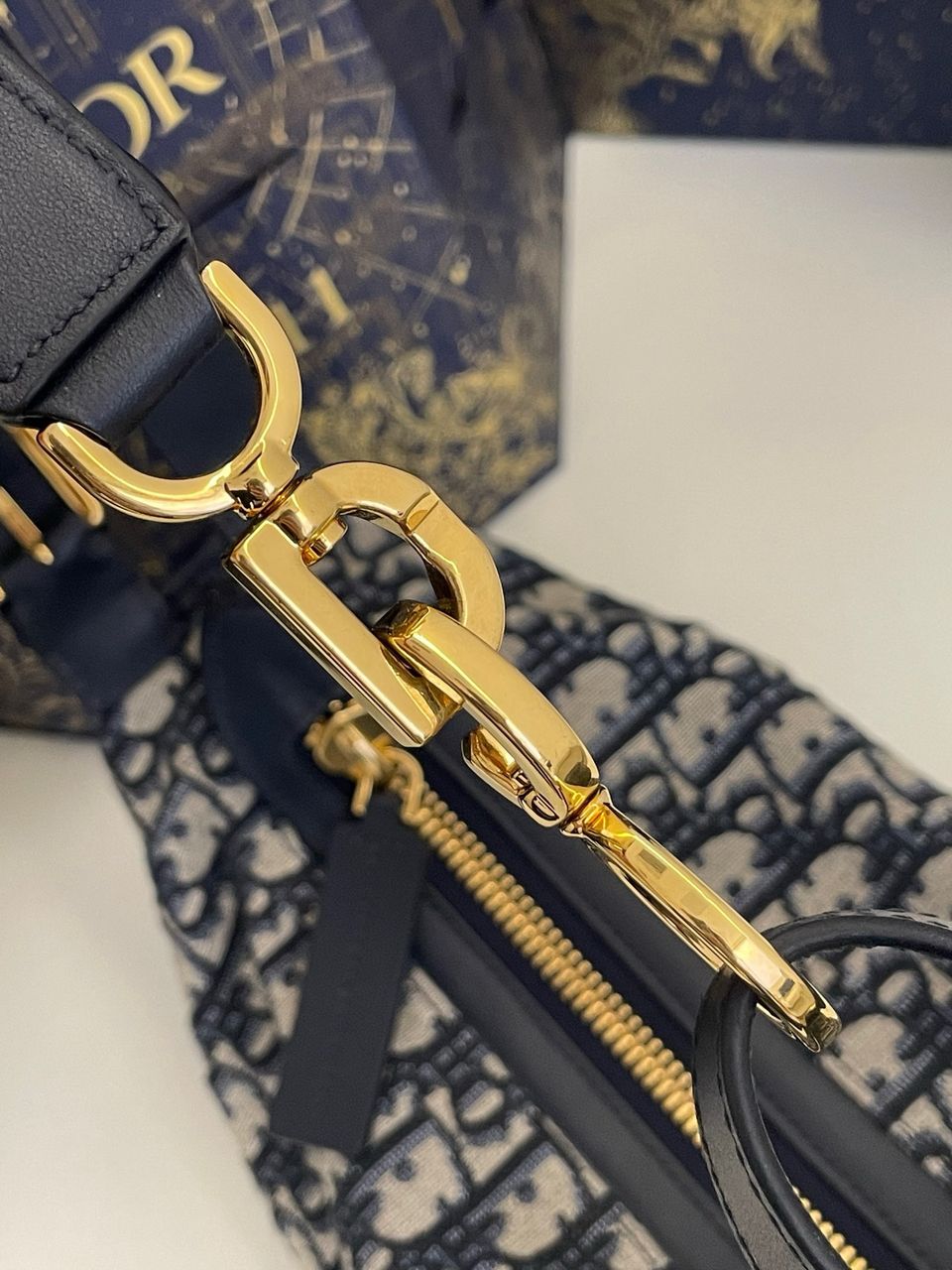 Small D-Journey Bag