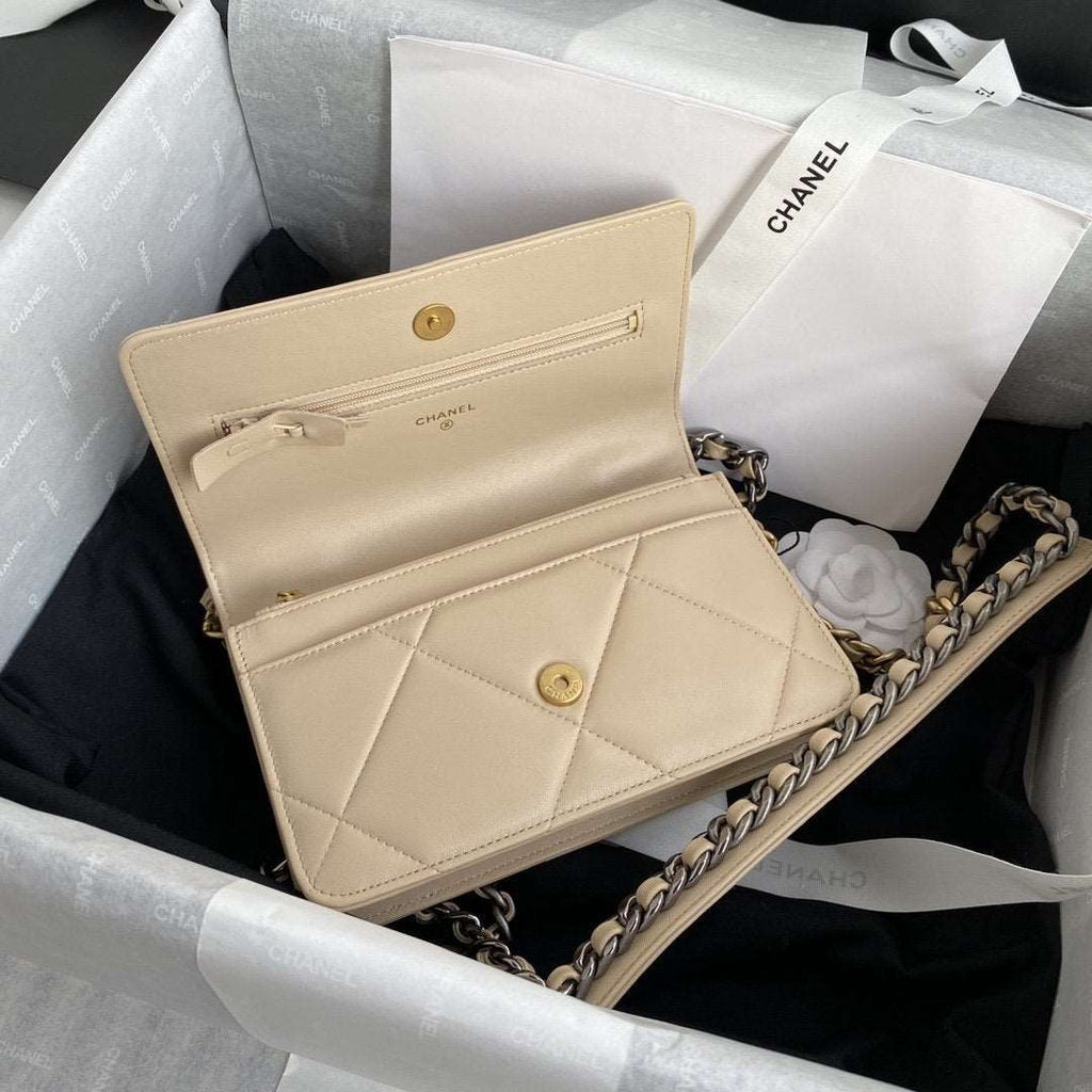 19 Wallet on chain WOC beige
