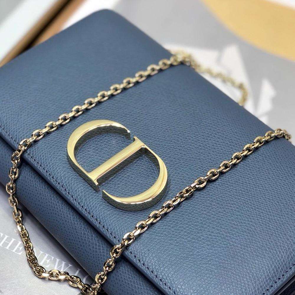 30 Montaigne Bag