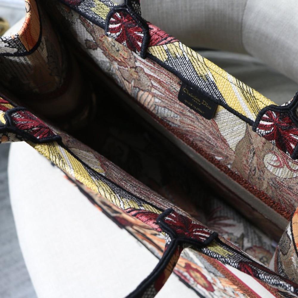Book Tote
