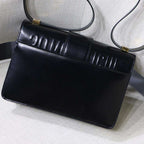 30 Montaigne Bag