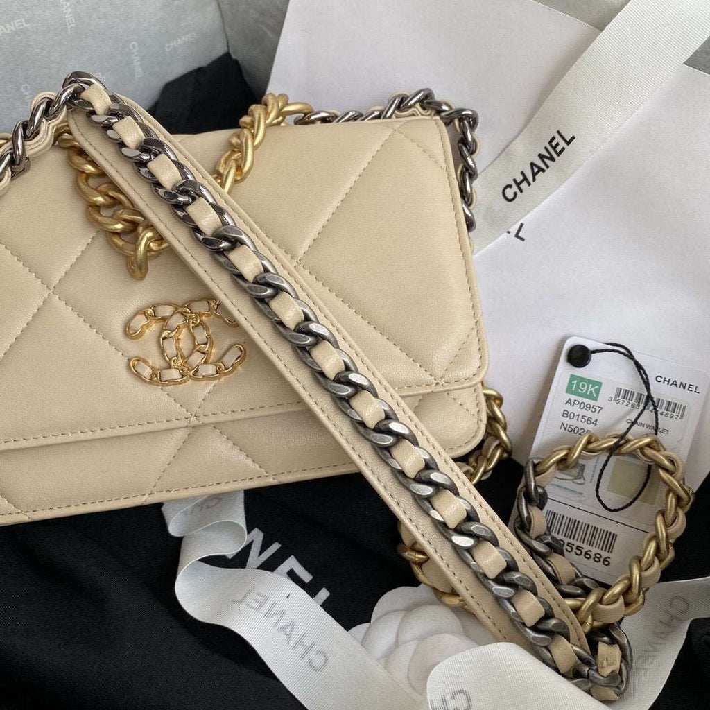 19 Wallet on chain WOC beige