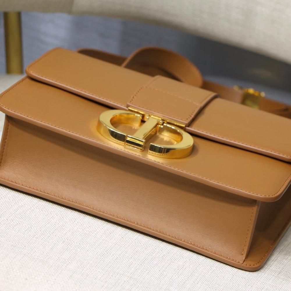 30 Montaigne Bag