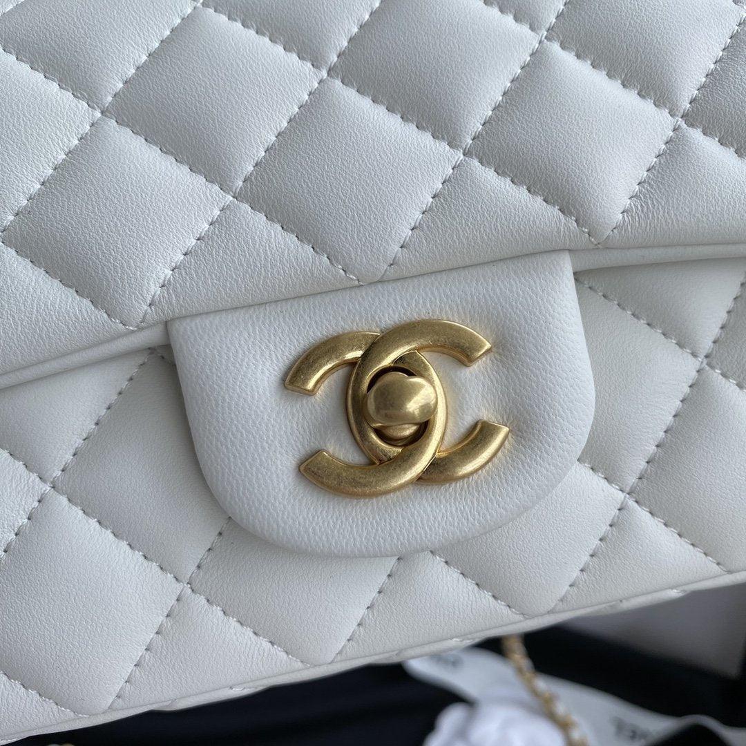 Pearl crush Mini Flap Bag