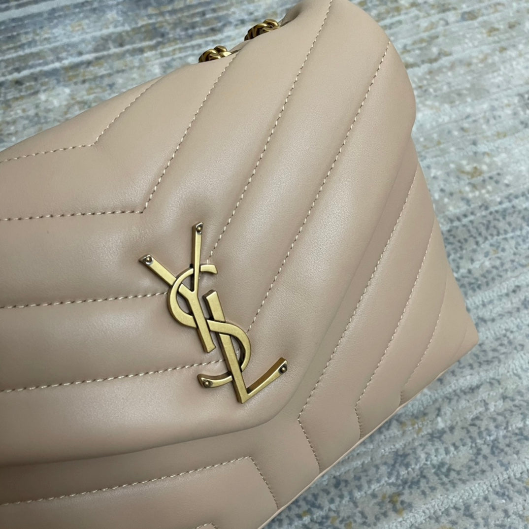 Small Loulou 23 Beige Leather Gold 23x17x9cm