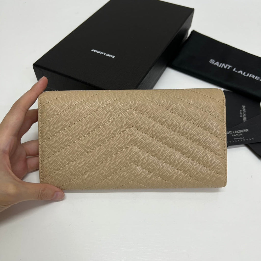 Long Wallet Beige Leather Gold Tone 10772  19cm