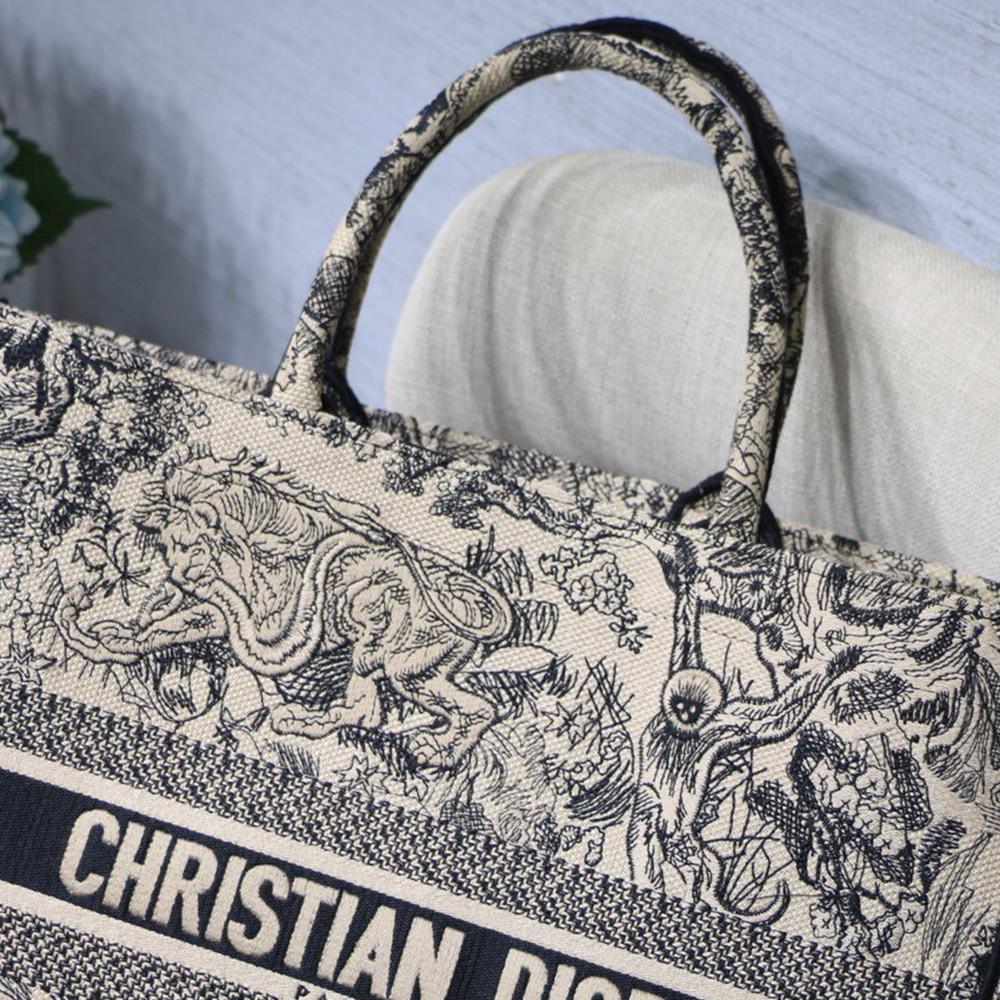 Book Tote