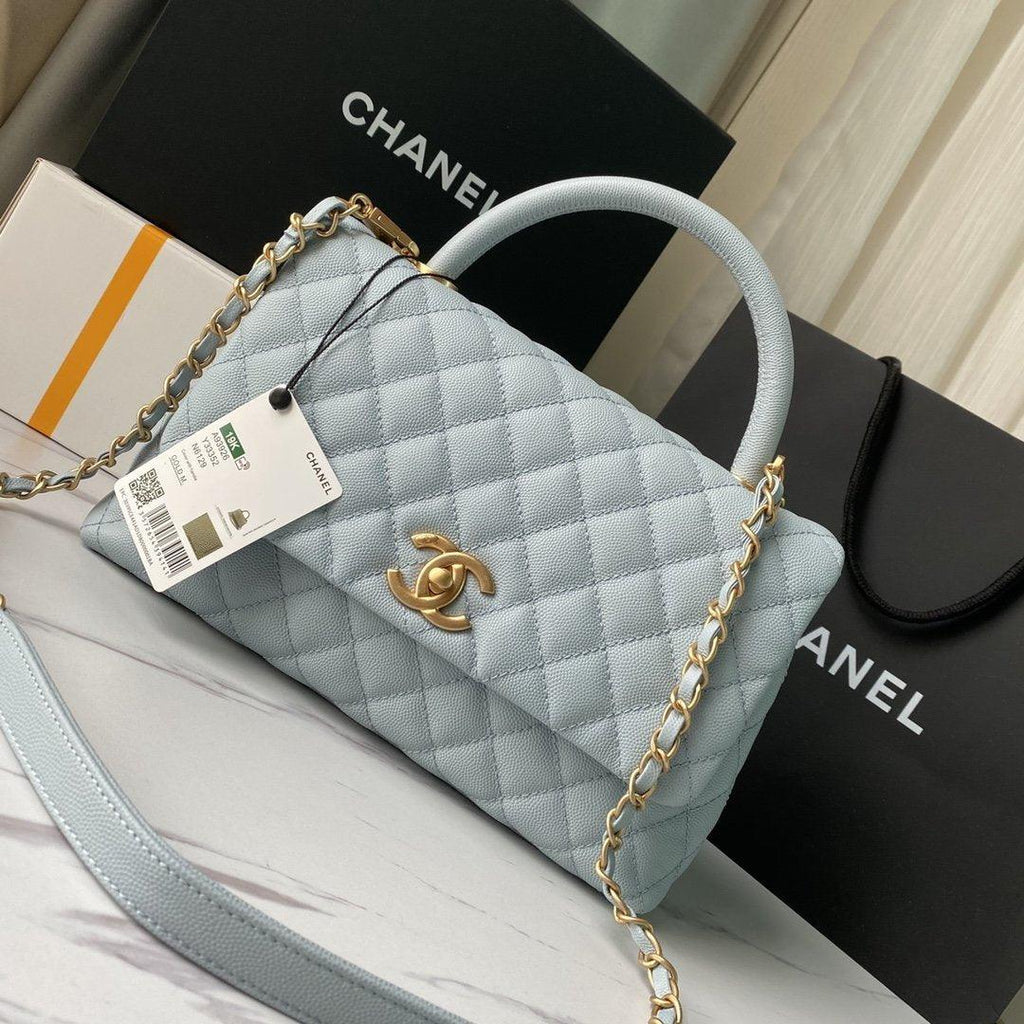 Medium Flap Bag with Handle