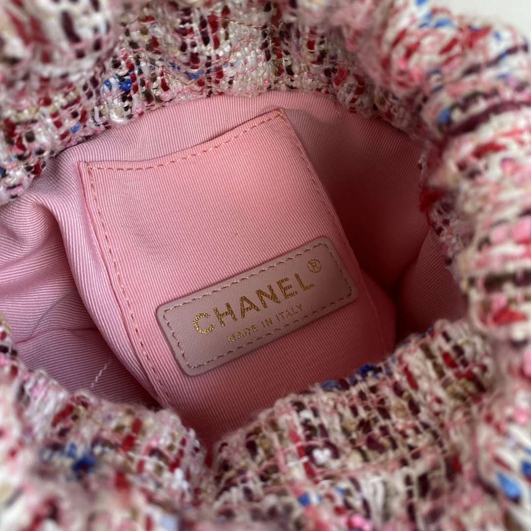 2020 Tweed Soul Bucket Bag Pink