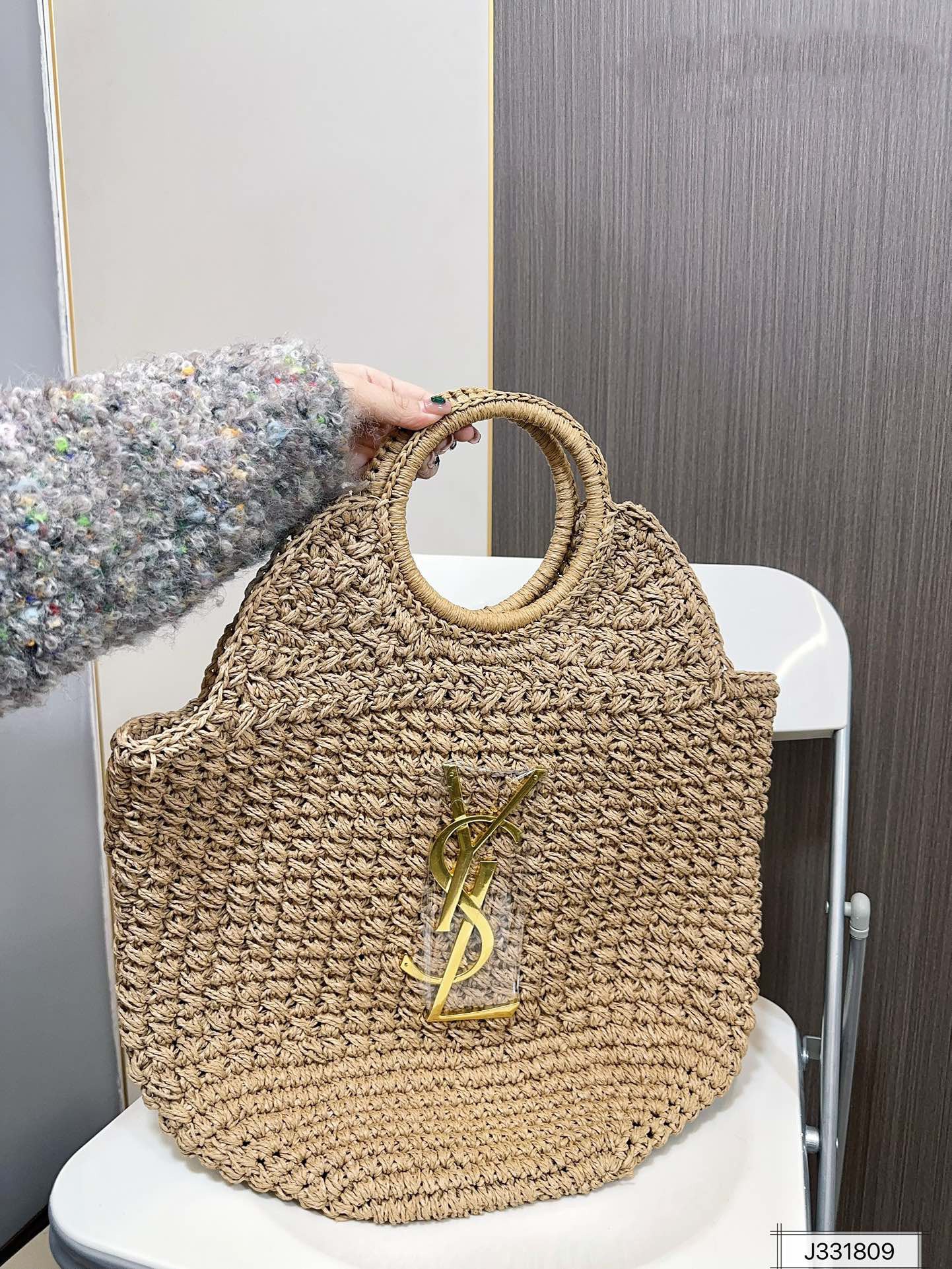 SAINT LAURENT Summer Raffia Tote Bag 41x37cm