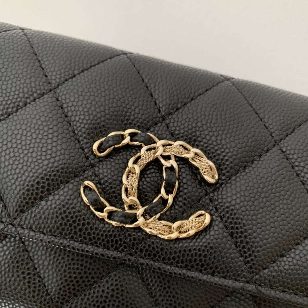caviar quilted gusset flap Wallet