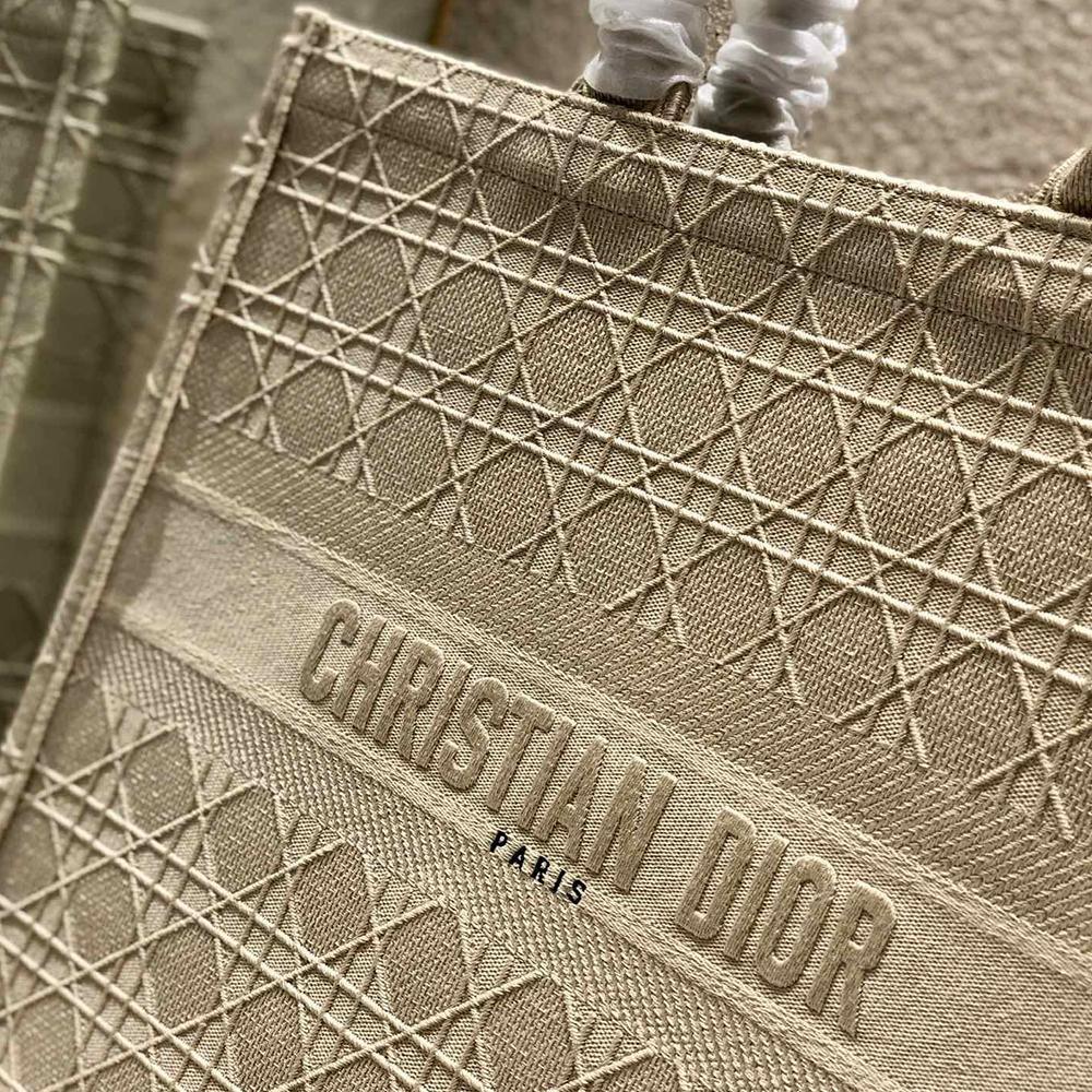 Book Tote