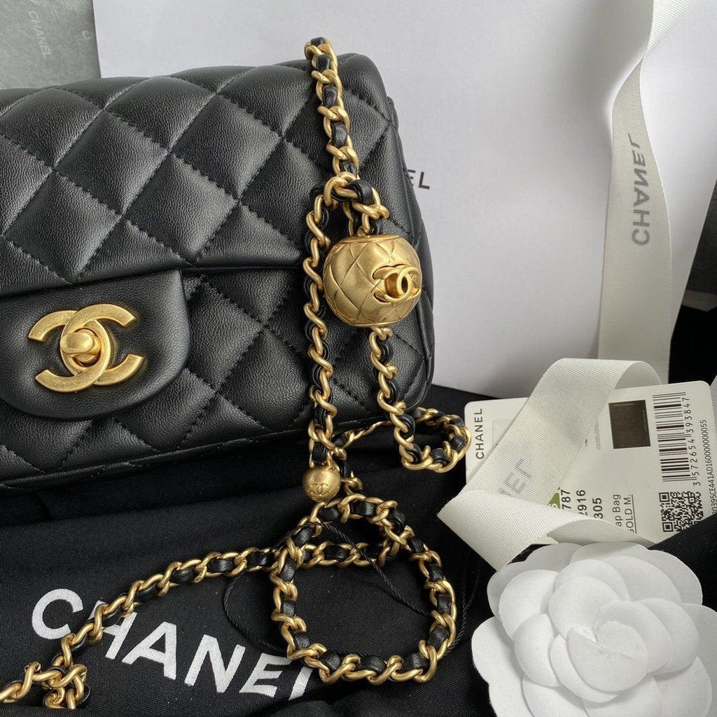 pearl crush mini Flap Bag