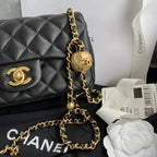pearl crush mini Flap Bag