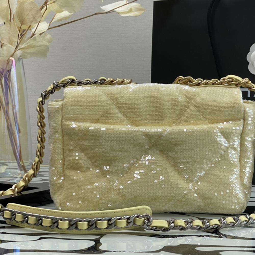 19 sequin Flap Bag
