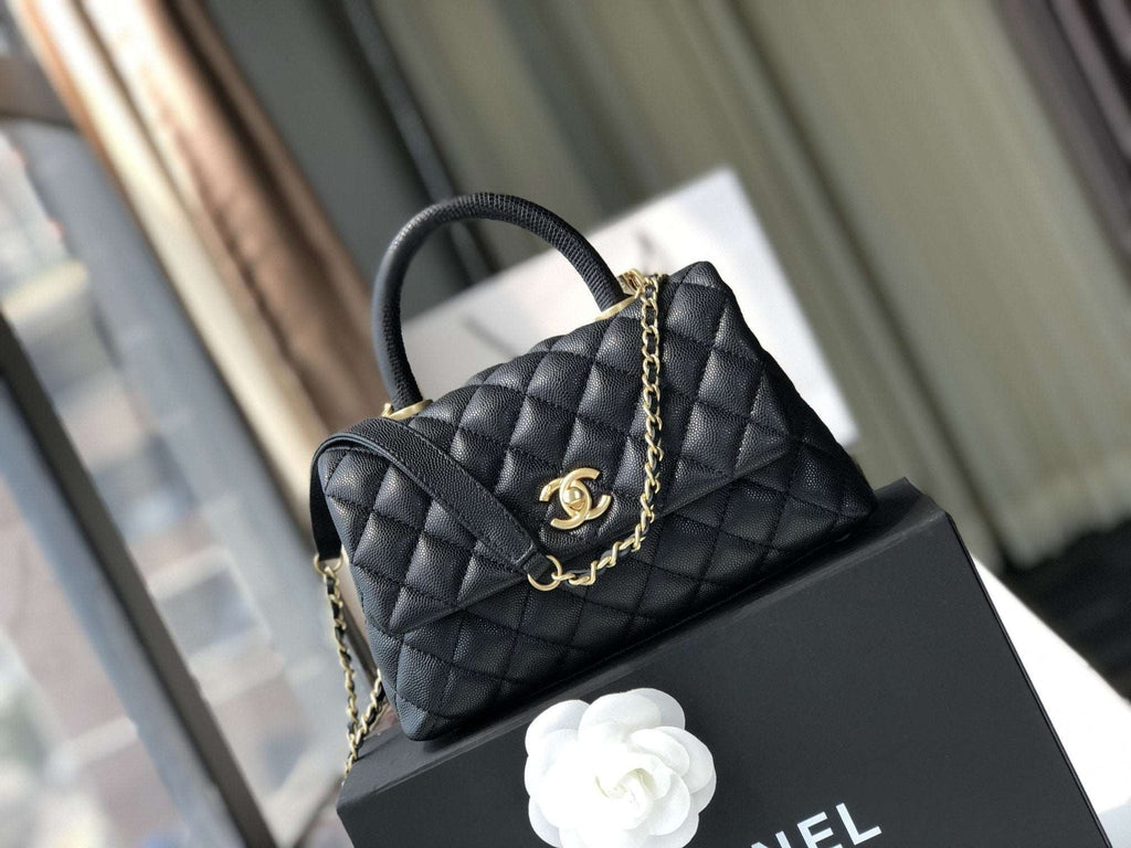 small flap Bag With Coco Handle
