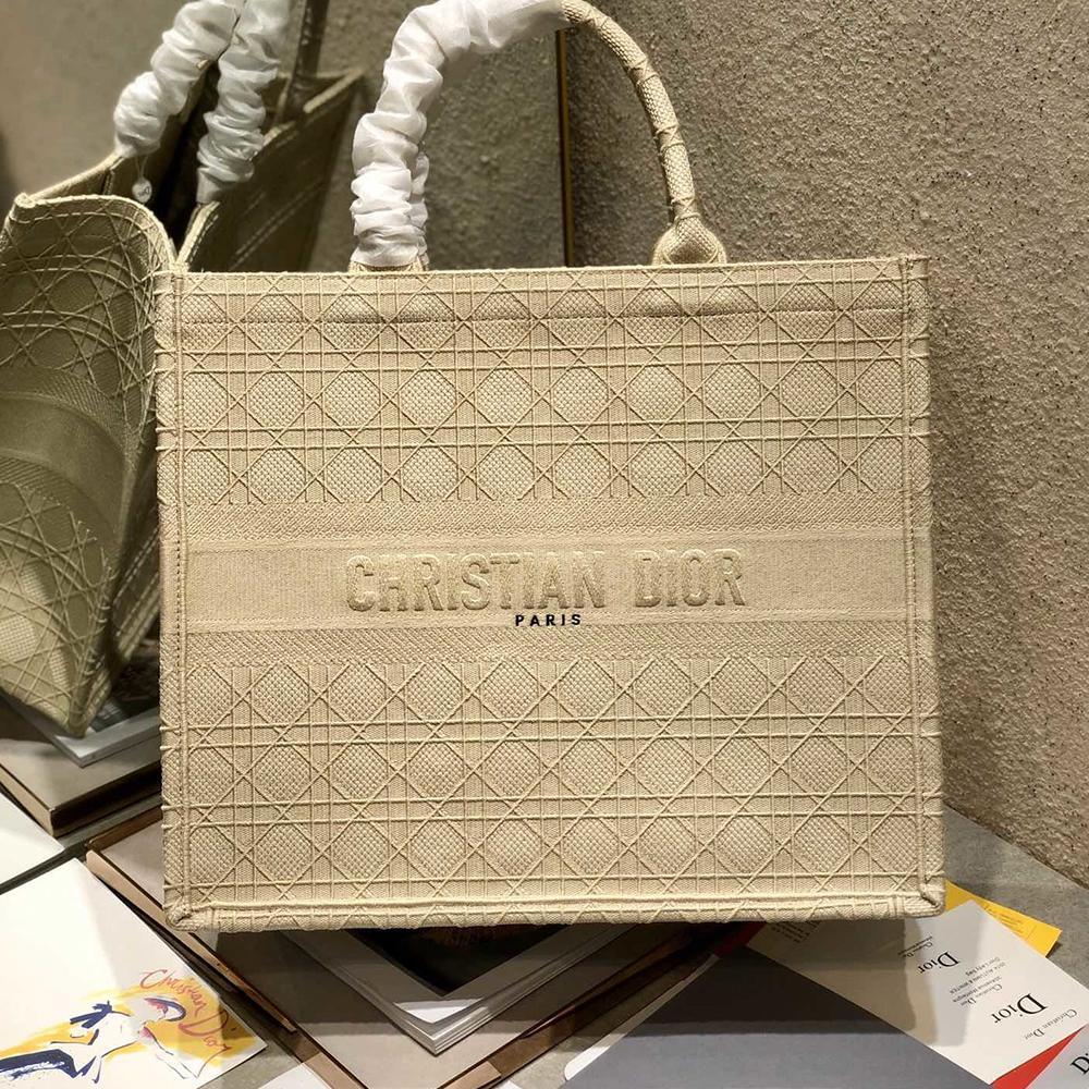 Book Tote