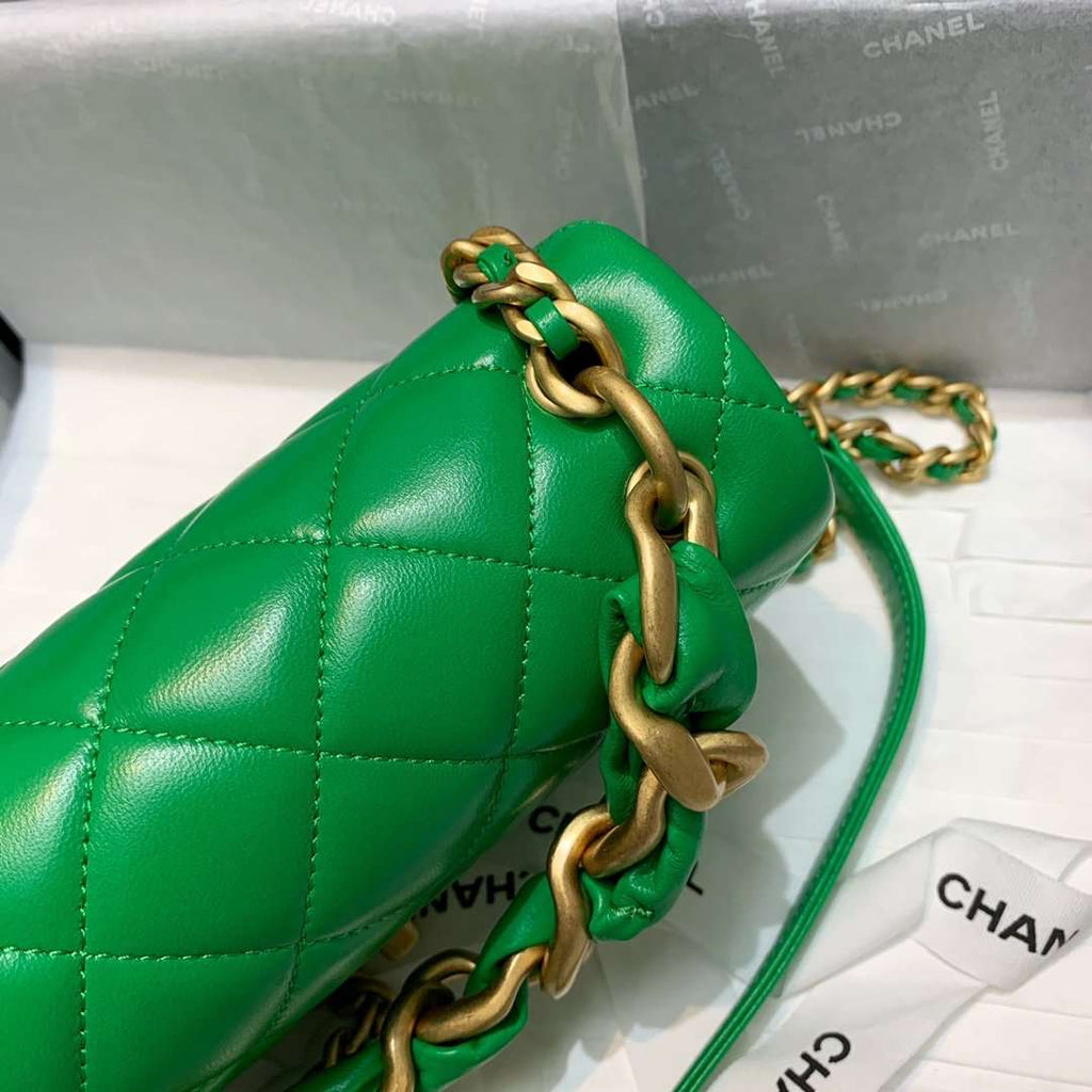 Flap Bag with chunky chain Green