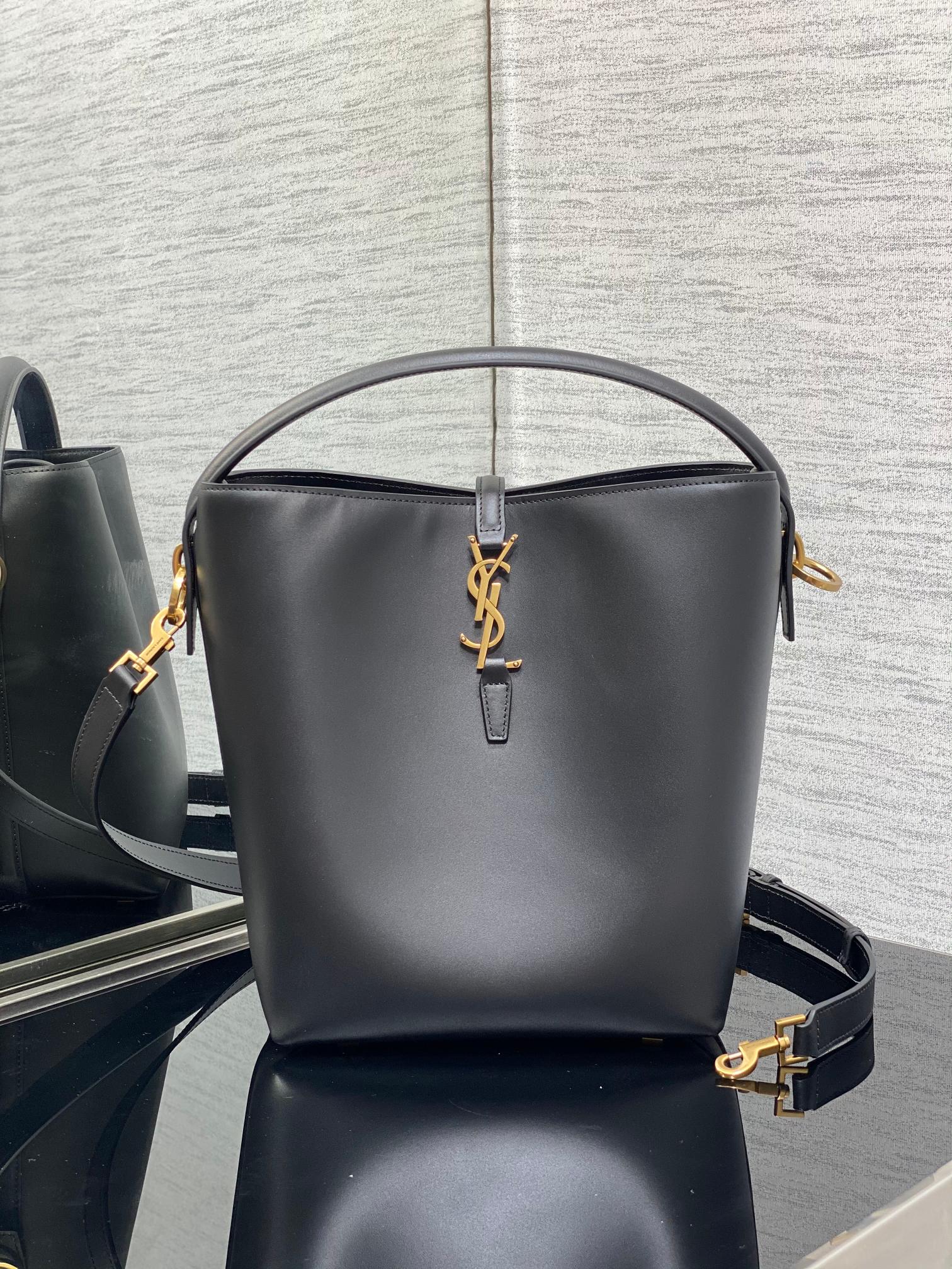 Le 37 Black Shiny Leather Handle Shoulder Bag with Charm and Adjustable Strap (20 x 25 x 16) cm