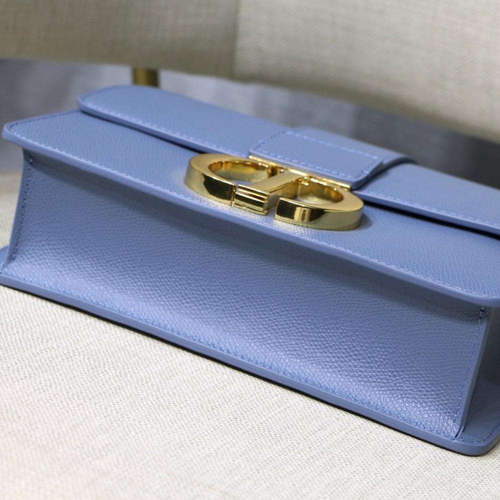 30 Montaigne Bag