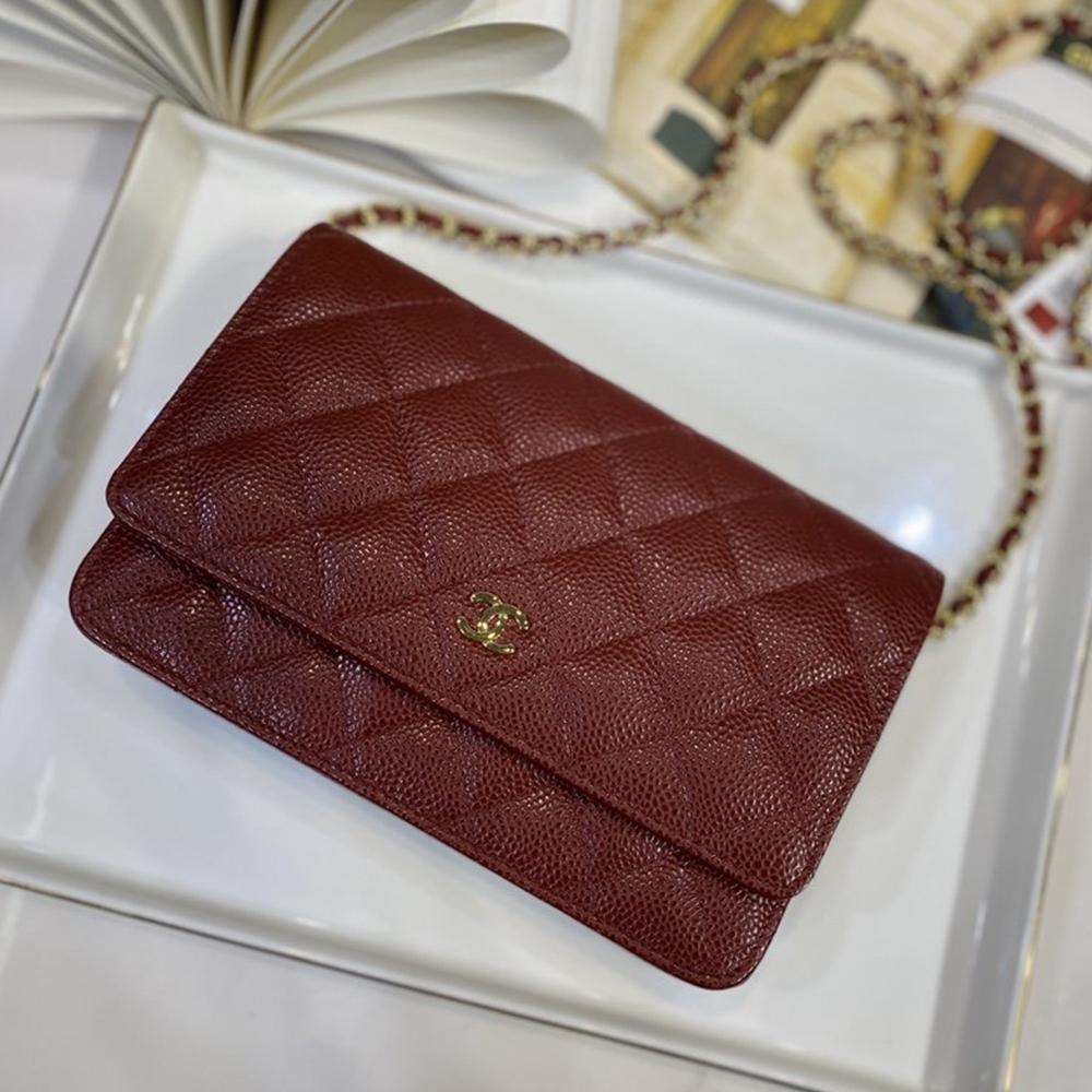 Classic Wallet on chain Burgundy caviar