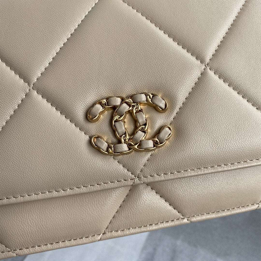 19 Wallet on chain WOC beige