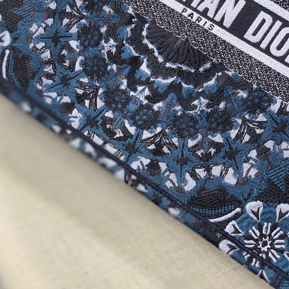 Book Tote