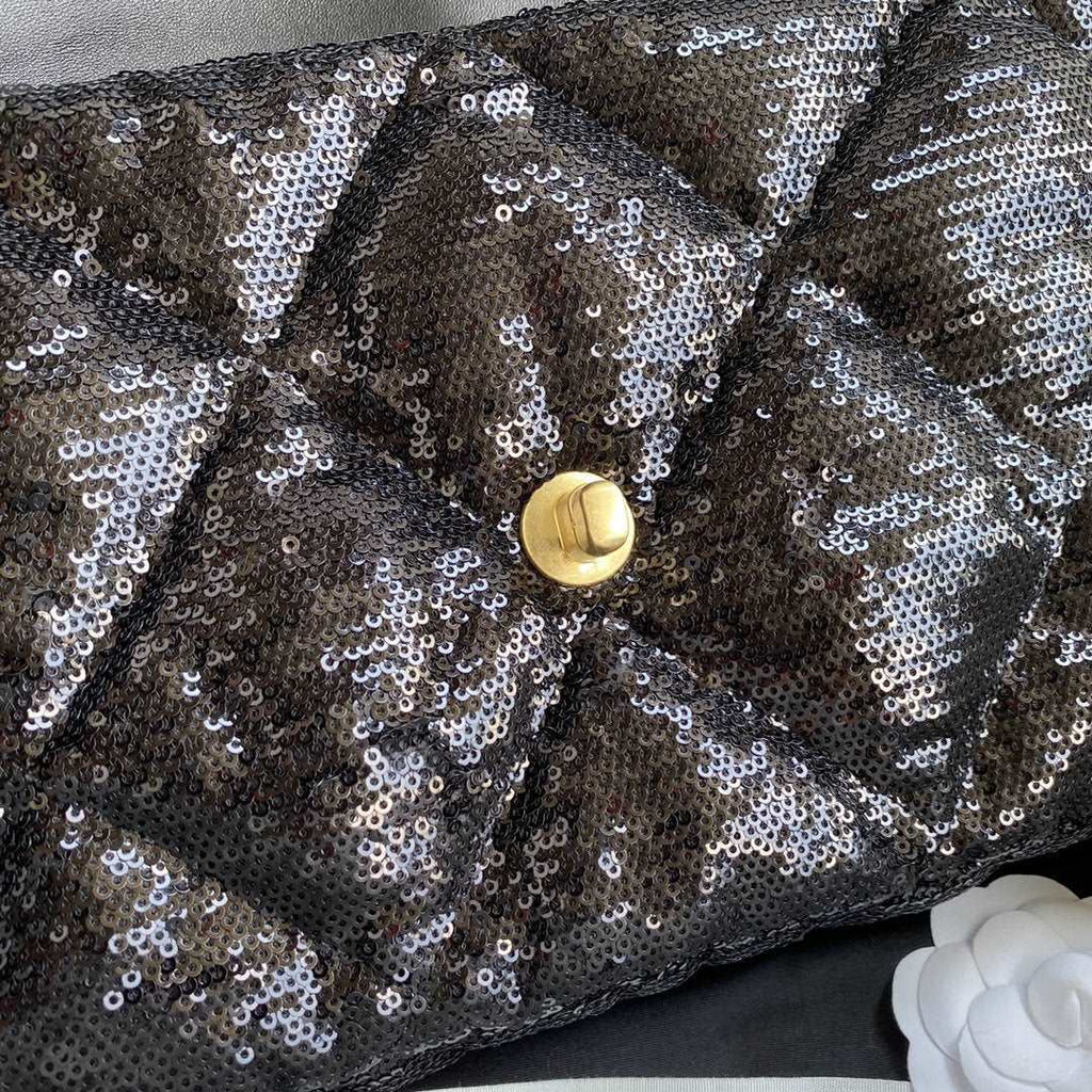 19 sequin Flap Bag black