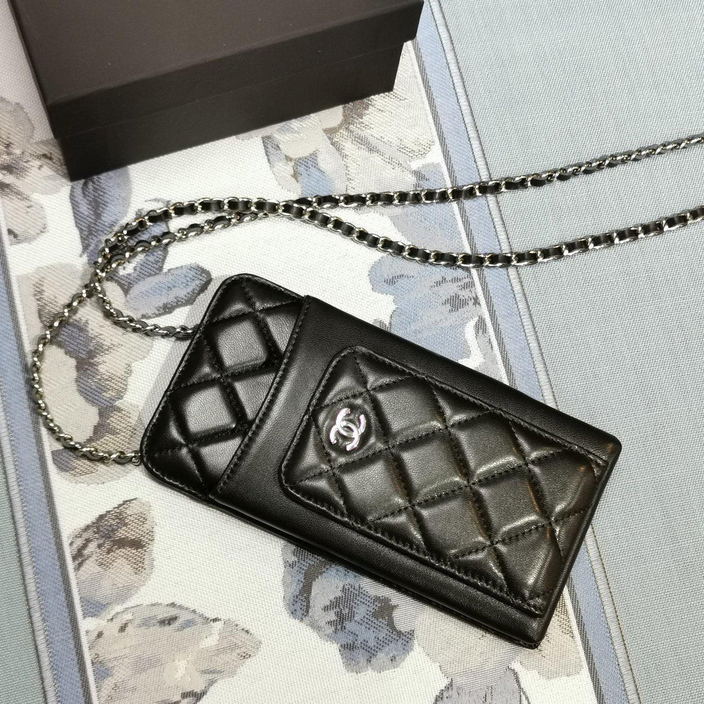 quilted phone holder wallet