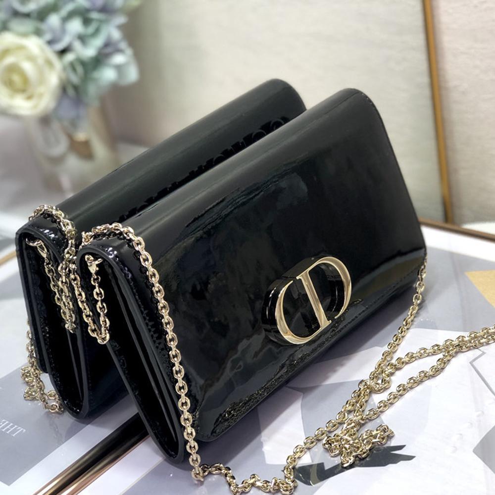 30 Montaigne Pouch