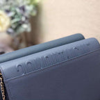 30 Montaigne Bag