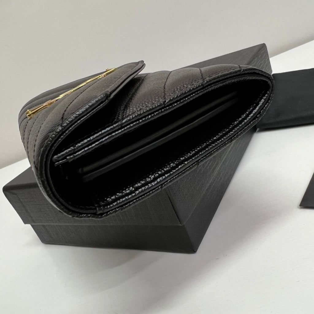 Long Wallet Black Leather Gold Tone 10769 19cm