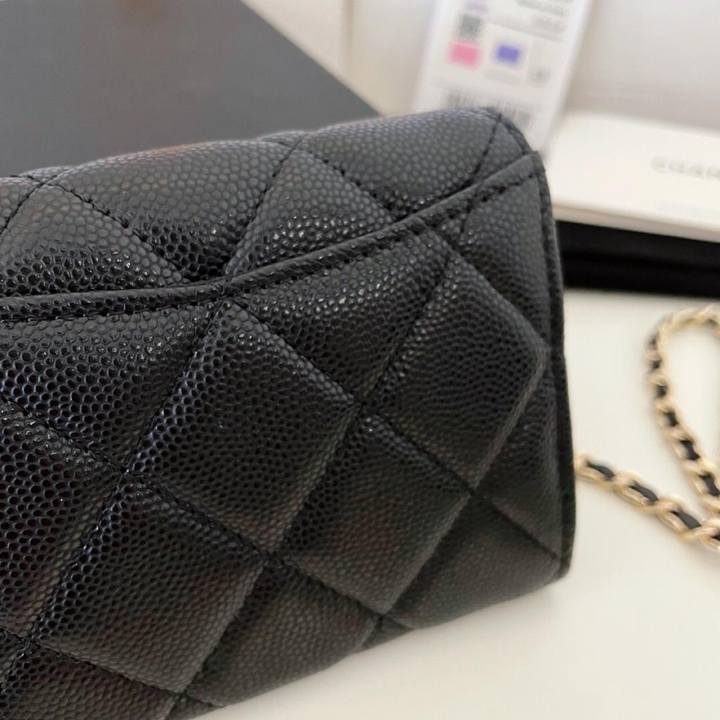 mini wallet on chain caviar Leather